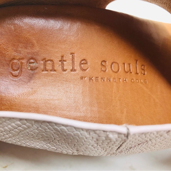 Gentle Souls Inna Snake Print Leather Wedge Sandals. - Picture 6 of 10